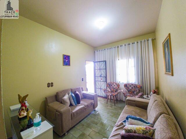 #565 - Casa para Venda em Santo Antônio do Monte - MG