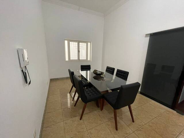 #737 - Casa para Venda em Santo Antônio do Monte - MG