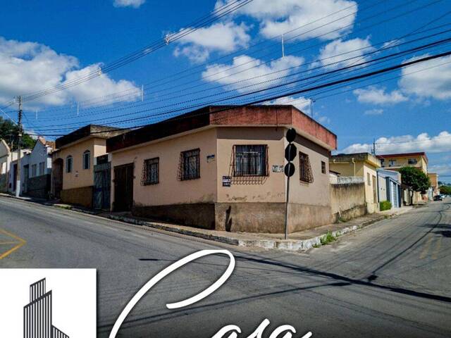 #751 - Casa para Venda em Santo Antônio do Monte - MG