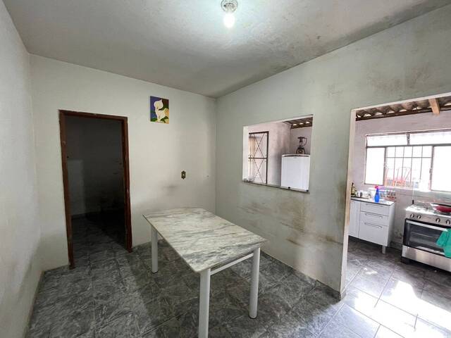 #754 - Casa para Venda em Santo Antônio do Monte - MG