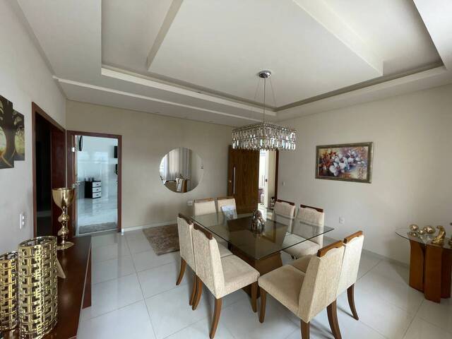 #761 - Casa para Venda em Santo Antônio do Monte - MG