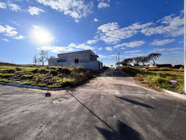 #831 - Área para Venda em Santo Antônio do Monte - MG
