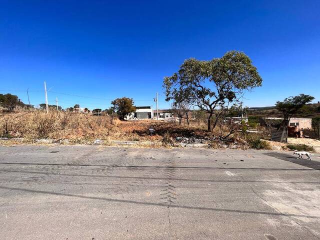 #855 - Área para Venda em Santo Antônio do Monte - MG