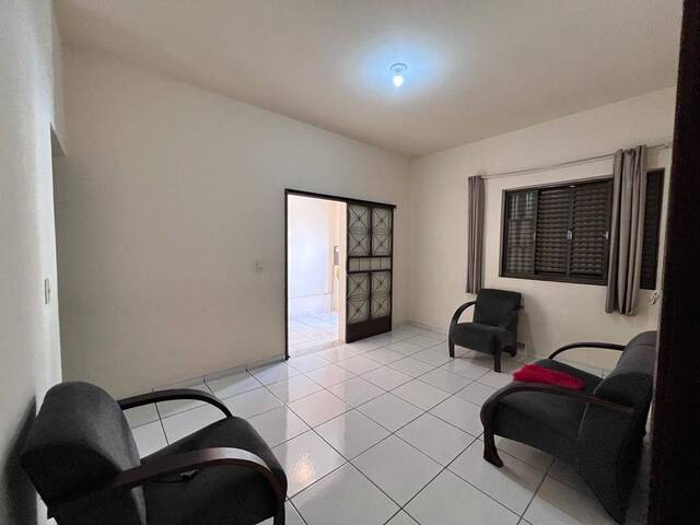 #978 - Casa para Venda em Santo Antônio do Monte - MG