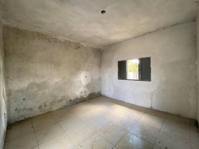 #993 - Casa para Venda em Santo Antônio do Monte - MG