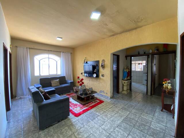 #1043 - Casa para Venda em Santo Antônio do Monte - MG