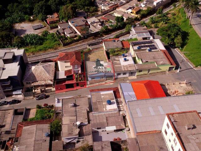 #1057 - Casa para Venda em Santo Antônio do Monte - MG