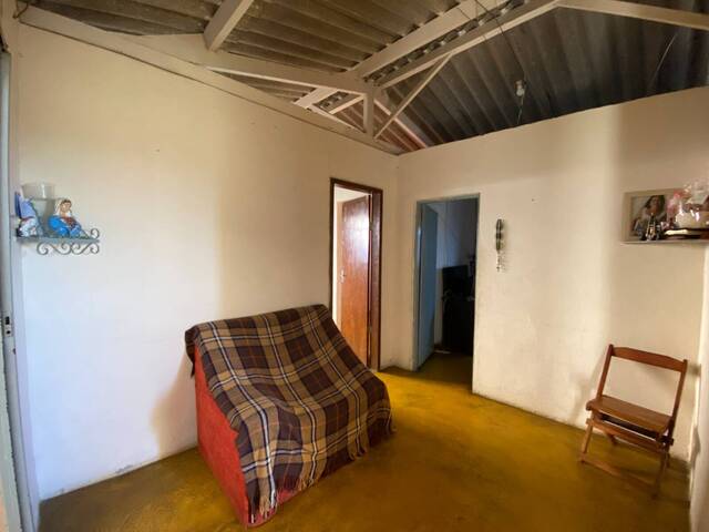 #1059 - Casa para Venda em Santo Antônio do Monte - MG