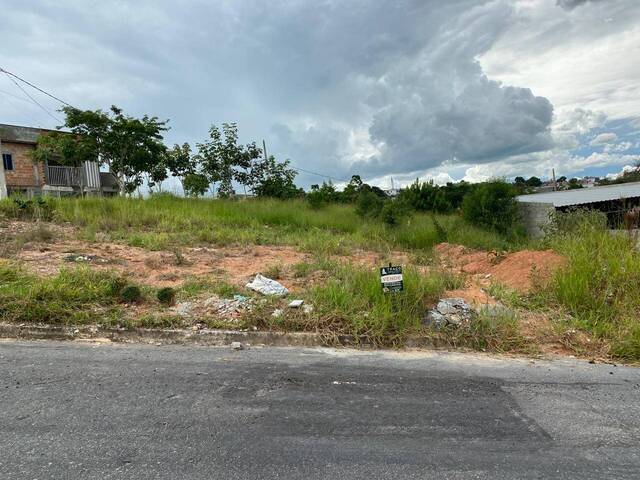 #1062 - Área para Venda em Santo Antônio do Monte - MG