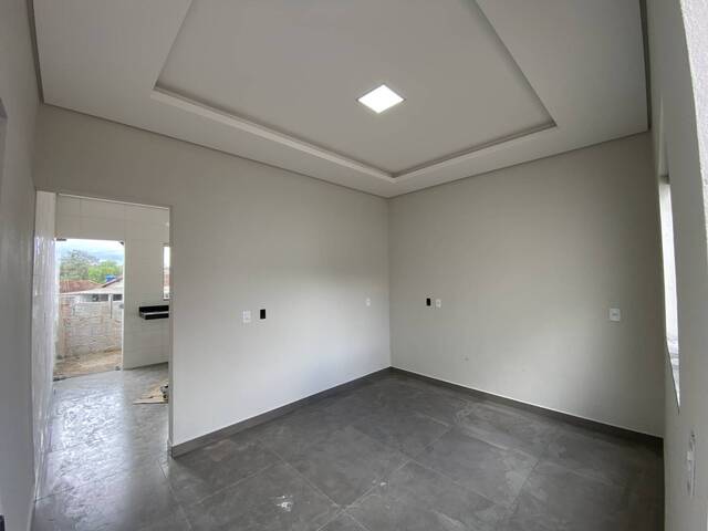 #1072 - Casa para Venda em Santo Antônio do Monte - MG