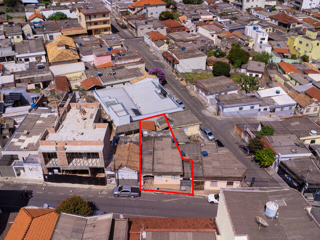 #1093 - Casa para Venda em Santo Antônio do Monte - MG