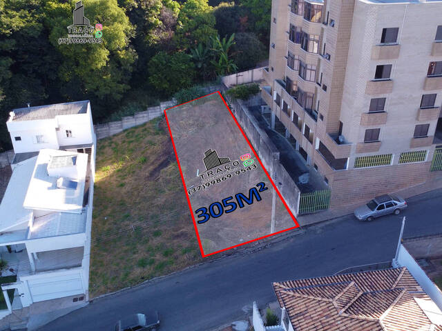 #1153 - Casa para Venda em Santo Antônio do Monte - MG