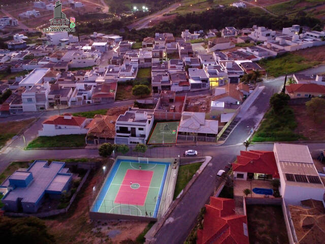 #1155 - Casa para Venda em Santo Antônio do Monte - MG