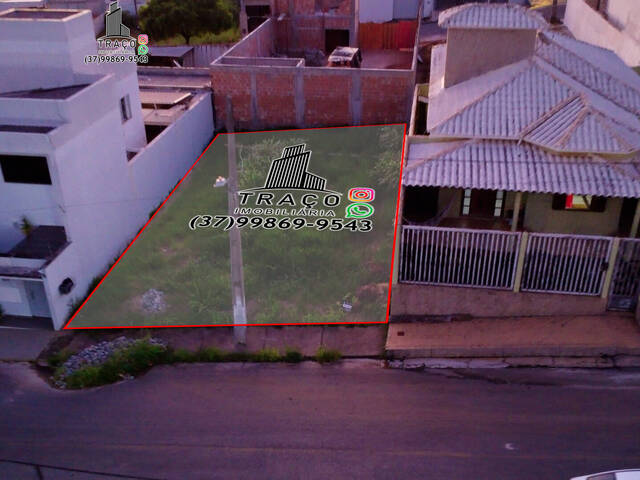 #1155 - Casa para Venda em Santo Antônio do Monte - MG