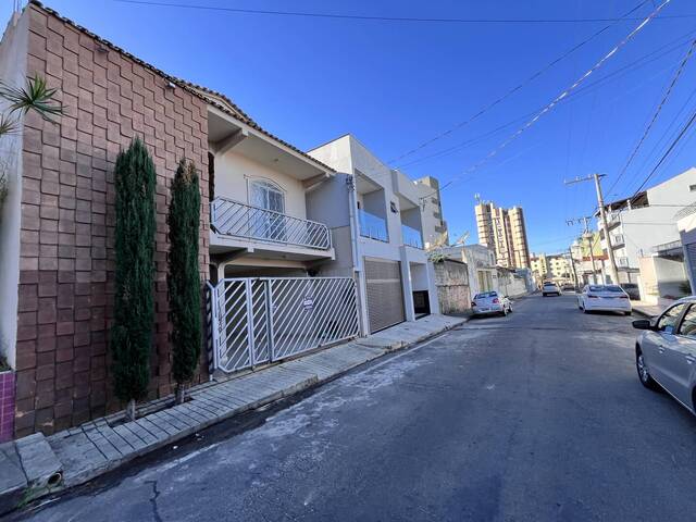 #1192 - Casa para Venda em Santo Antônio do Monte - MG
