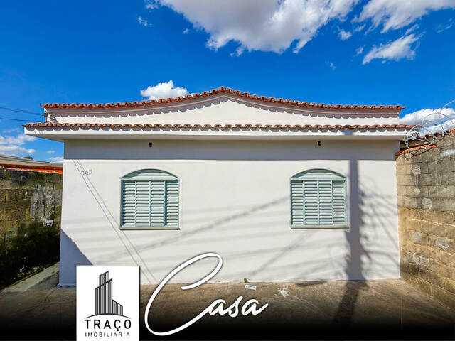 #1272 - Casa para Venda em Santo Antônio do Monte - MG