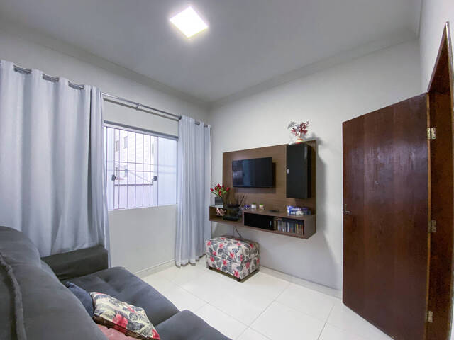 #1354 - Casa para Venda em Santo Antônio do Monte - MG