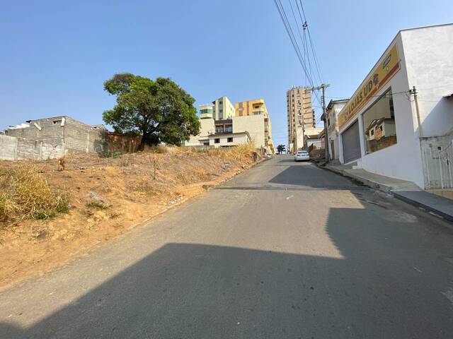 #1374 - Área para Venda em Santo Antônio do Monte - MG