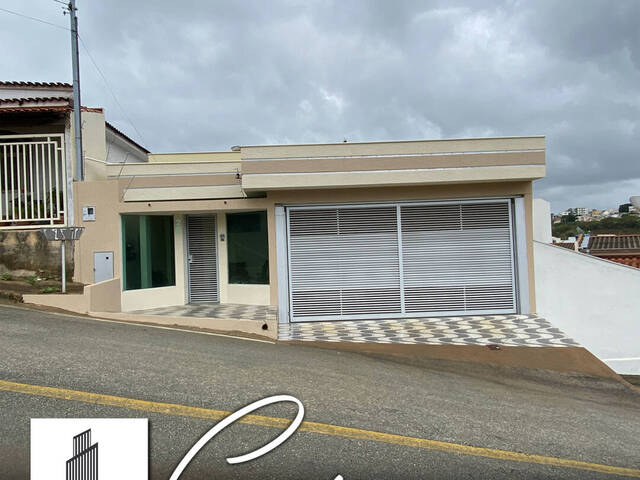 #1405 - Casa para Venda em Santo Antônio do Monte - MG - 1