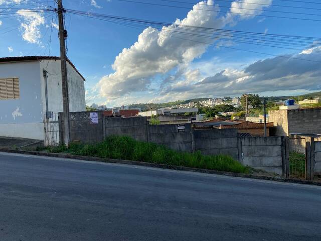 #1455 - Área para Venda em Santo Antônio do Monte - MG