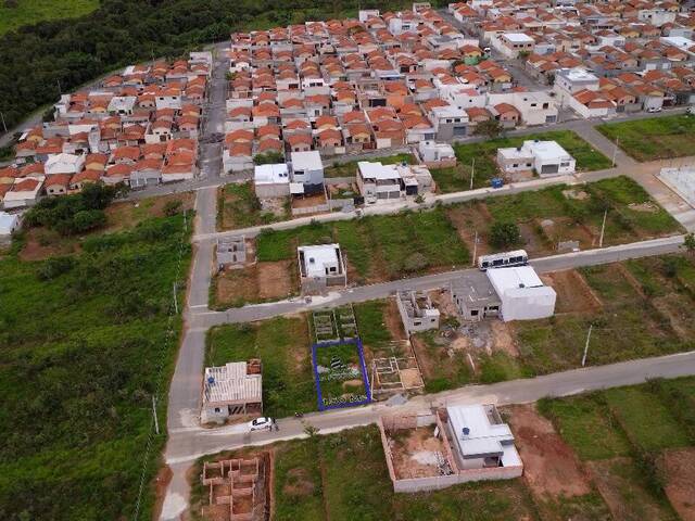 #1464 - Área para Venda em Santo Antônio do Monte - MG