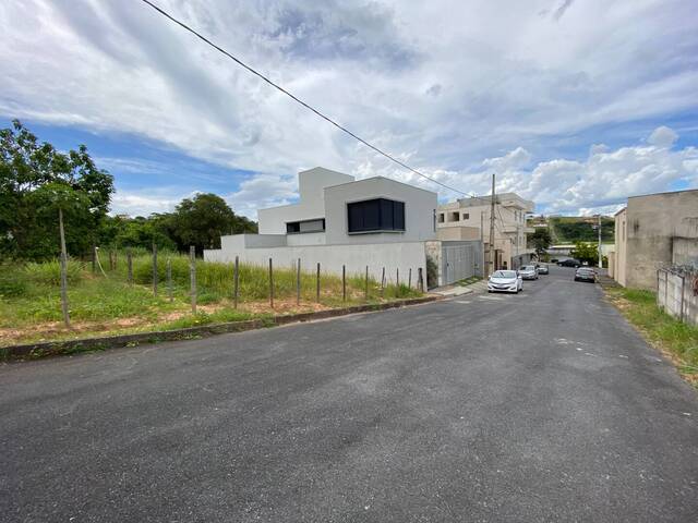 #1545 - Área para Venda em Santo Antônio do Monte - MG - 3