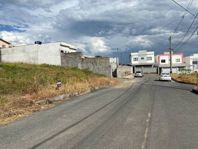 #1561 - Área para Venda em Santo Antônio do Monte - MG - 3