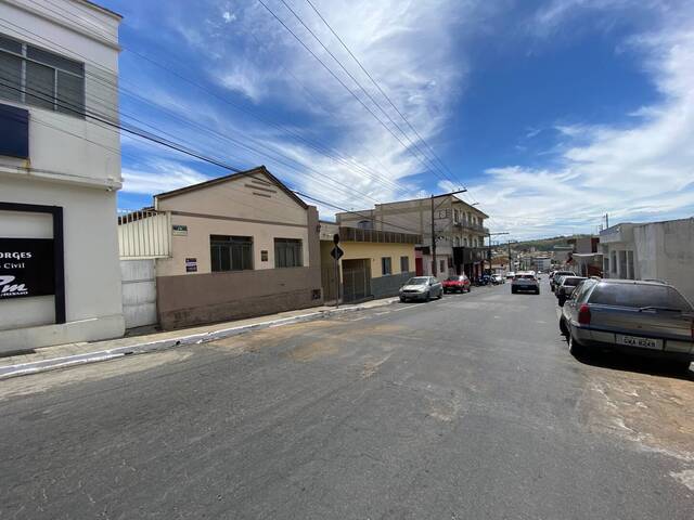 #1574 - Casa para Venda em Santo Antônio do Monte - MG - 2
