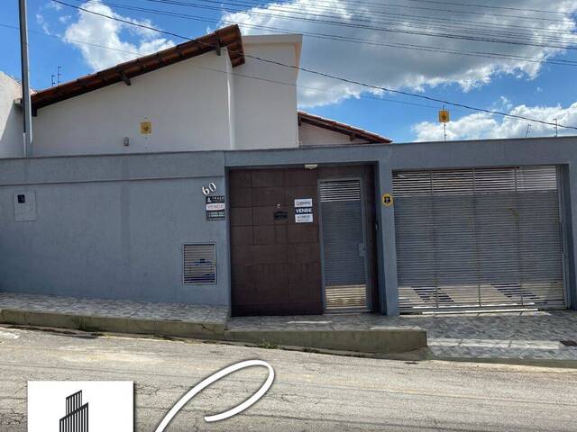 #1585 - Casa para Venda em Santo Antônio do Monte - MG - 1