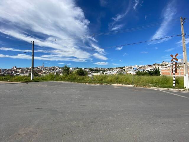 #1588 - Área para Venda em Santo Antônio do Monte - MG - 3
