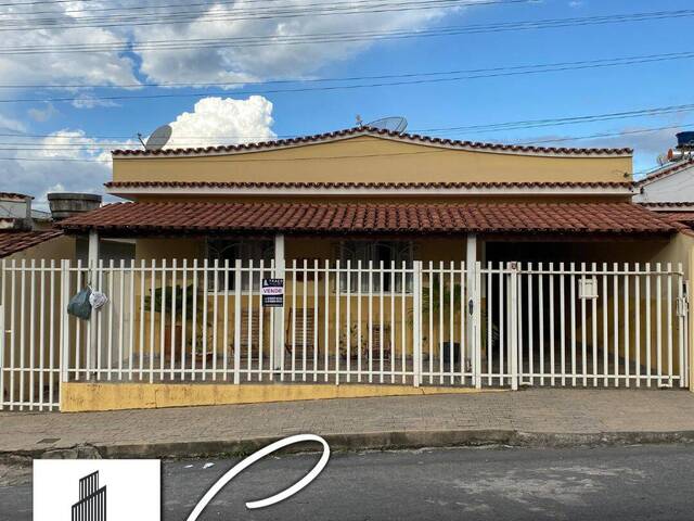 #1600 - Casa para Venda em Santo Antônio do Monte - MG - 1