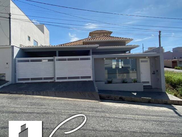 #1605 - Casa para Venda em Santo Antônio do Monte - MG - 1
