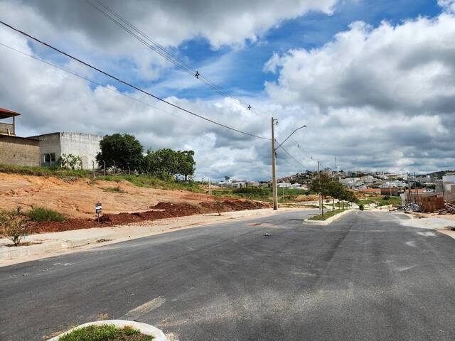 #1617 - Área para Venda em Santo Antônio do Monte - MG - 3