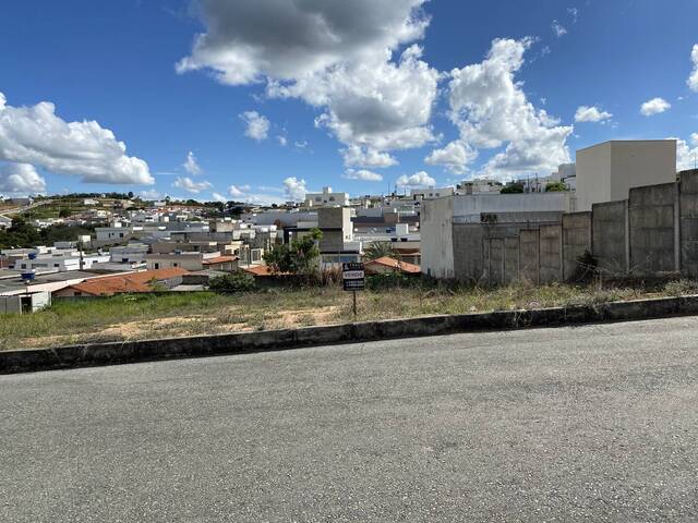 #1624 - Área para Venda em Santo Antônio do Monte - MG - 3