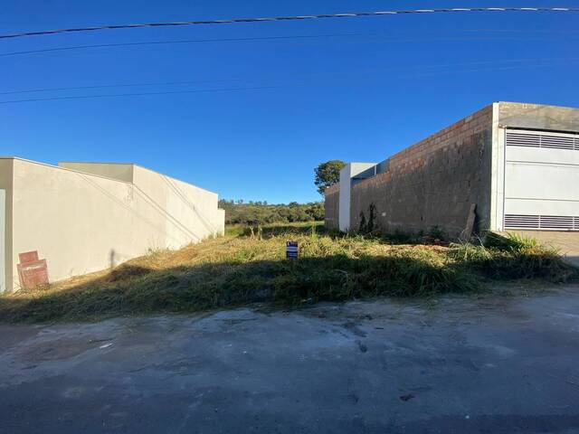 #1650 - Área para Venda em Santo Antônio do Monte - MG - 2