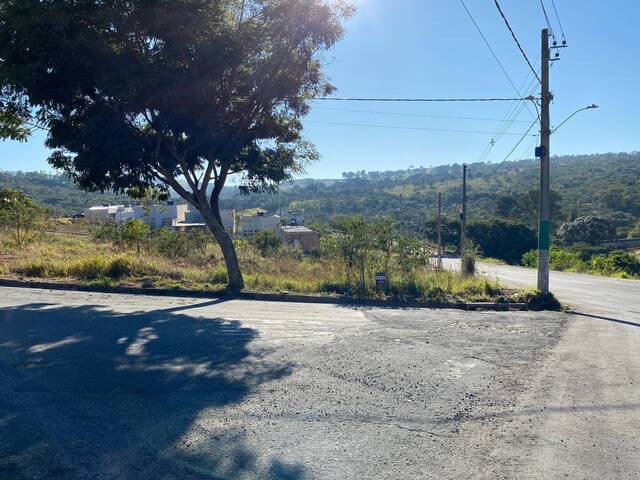 #1696 - Área para Venda em Santo Antônio do Monte - MG - 2