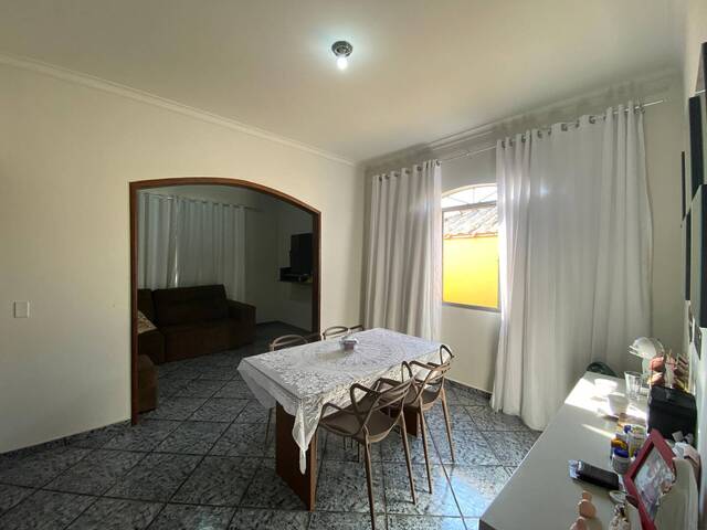 #1711 - Casa para Venda em Santo Antônio do Monte - MG - 3