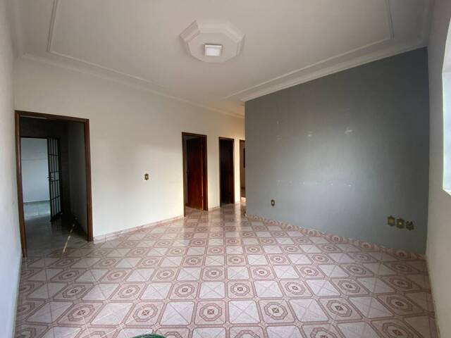 #1721 - Casa para Venda em Santo Antônio do Monte - MG - 3