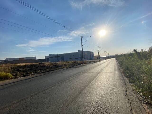 #1747 - Área para Venda em Santo Antônio do Monte - MG - 3