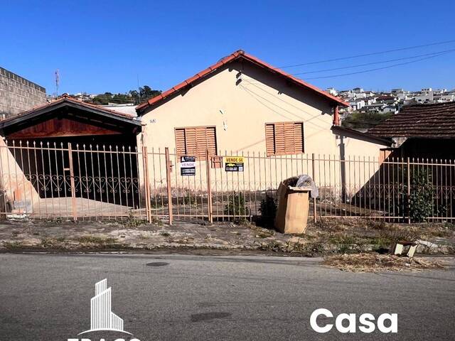 #1755 - Casa para Venda em Santo Antônio do Monte - MG - 1