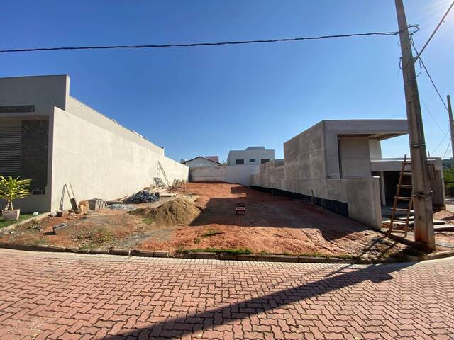 #1757 - Área para Venda em Santo Antônio do Monte - MG - 2