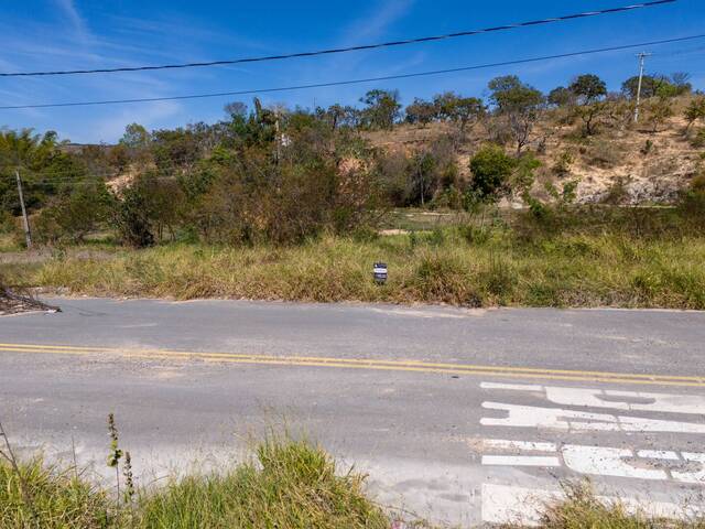 #1816 - Área para Venda em Santo Antônio do Monte - MG - 2