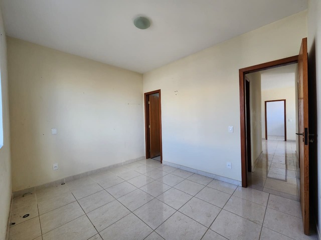 #1815 - Apartamento para Venda em Santo Antônio do Monte - MG - 3