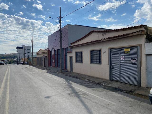 #1814 - Casa para Venda em Santo Antônio do Monte - MG - 3