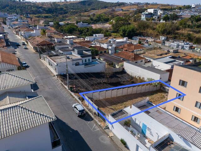 #1818 - Área para Venda em Santo Antônio do Monte - MG - 2