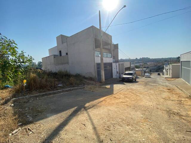 #1823 - Área para Venda em Santo Antônio do Monte - MG - 3