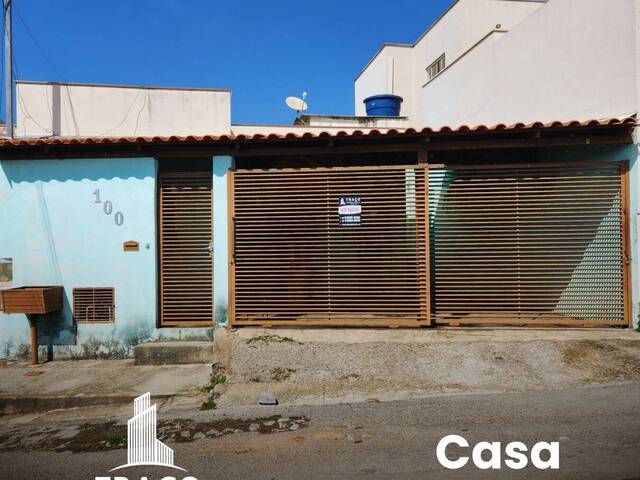 #1824 - Casa para Venda em Santo Antônio do Monte - MG - 1