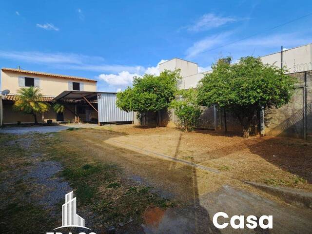 #1843 - Casa para Venda em Santo Antônio do Monte - MG - 1