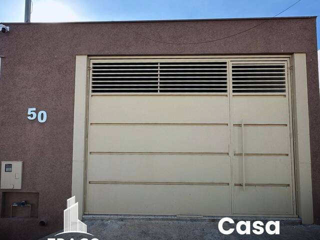#1845 - Casa para Venda em Santo Antônio do Monte - MG - 1
