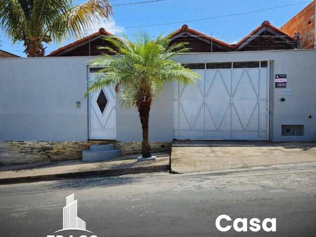 #1856 - Casa para Venda em Santo Antônio do Monte - MG - 1